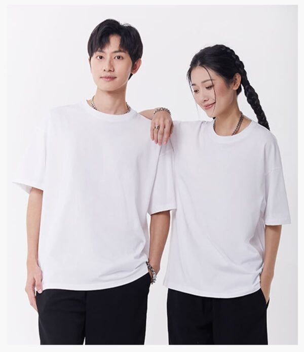 Custom Oversized 245 GSM T-Shirt for Controlled Drape - Style 5665CF - product detail view 13 Custom Oversized 245 GSM T-Shirt for Controlled Drape - Style 5665CF - product detail view 13