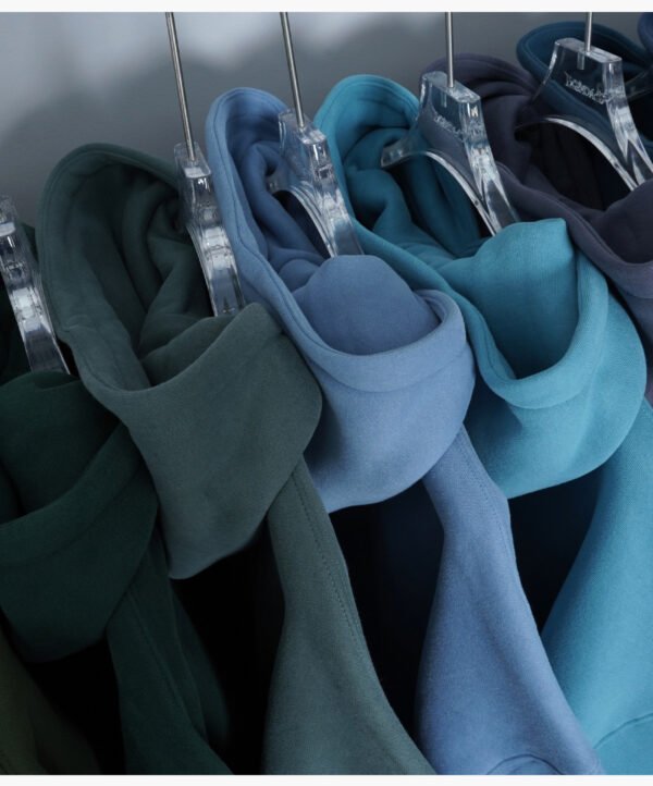 Custom 350GSM Oversized Drawcord-Free Fleece Hoodie 23807 - Style E0C789 - product detail view 18 Custom 350GSM Oversized Drawcord-Free Fleece Hoodie 23807 - Style E0C789 - product detail view 18