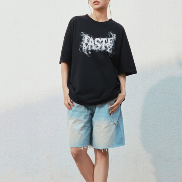 Custom Heavyweight Oversized Graphic T-Shirt - Style 6B8BE3 - product detail view 4 Custom Heavyweight Oversized Graphic T-Shirt - Style 6B8BE3 - product detail view 4