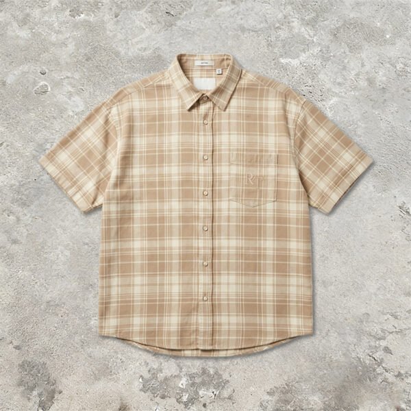 Custom Oversize Plaid Short-Sleeve Button-Up Shirt - Style 87C5C3 - product detail view 10