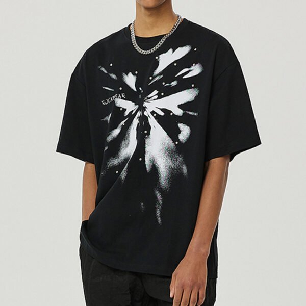 Custom Oversized Graphic Print Streetwear T-Shirt - Style 8E023F - product detail view 2 Custom Oversized Graphic Print Streetwear T-Shirt - Style 8E023F - product detail view 2