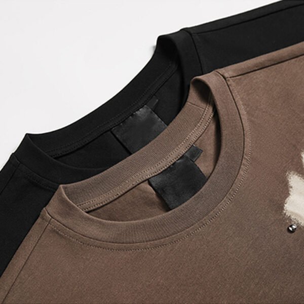 Custom Oversized Graphic Print Streetwear T-Shirt - Style 8E023F - product detail view 4 Custom Oversized Graphic Print Streetwear T-Shirt - Style 8E023F - product detail view 4