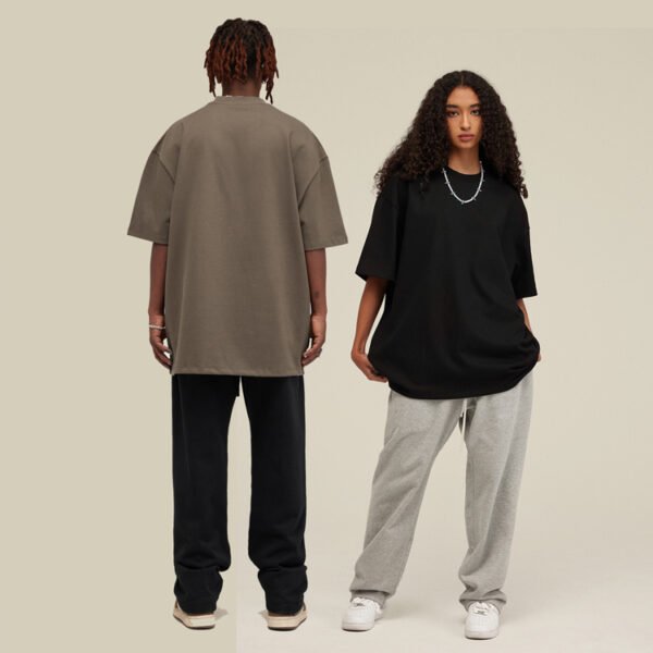 Custom Unisex Oversized Heavyweight T-Shirt - Style 15D25B - product detail view 5 Custom Unisex Oversized Heavyweight T-Shirt - Style 15D25B - product detail view 5