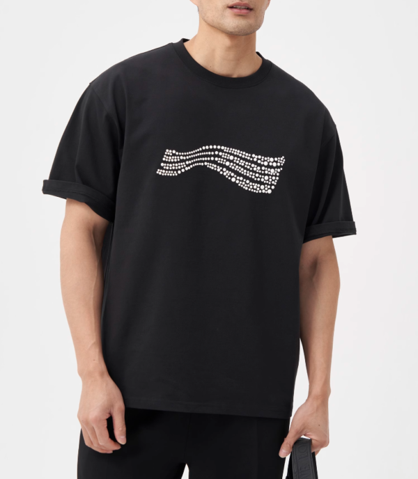 Custom Oversized Reflective Graphic T-Shirt - Style EF2F28 - product detail view 2