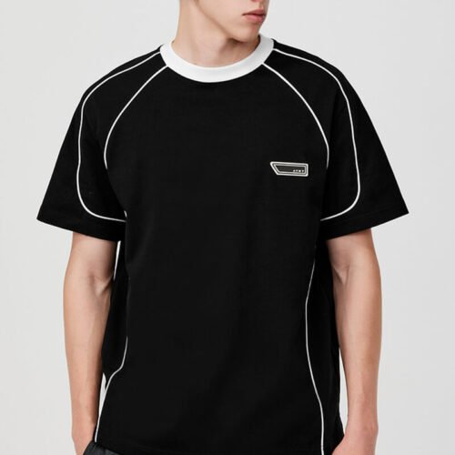 Custom Piped Oversized Heavyweight Streetwear T-Shirt - Style 1C5440 Black oversized heavyweight t-shirt with white piping and a small chest logo.