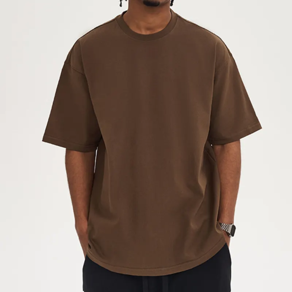 Custom Relaxed Crew Neck Seam-Refined T-Shirt 7938156 - Style 66AAF5 Man wearing a plain brown relaxed fit crew neck t-shirt