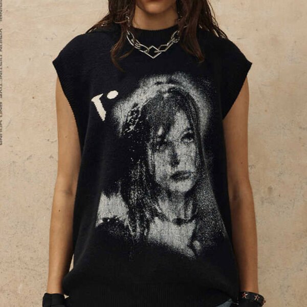 Custom Portrait Intarsia Sleeveless Knit Sweater - Style 9DE1A1 Custom Portrait Intarsia Sleeveless Knit Sweater - Style 9DE1A1