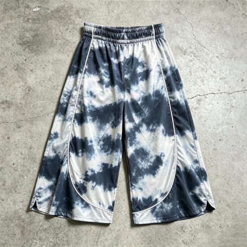 Tie-dye cropped capri pants with curved white piping