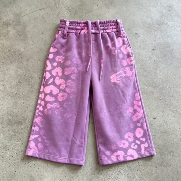 Custom Washed Leopard Print Capri Pants - Style 8DD94A Custom Washed Leopard Print Capri Pants - Style 8DD94A